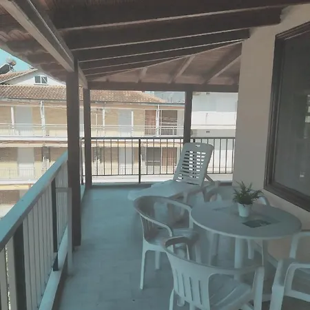 Hotel apartamentowy Areti Olympiakí Aktí